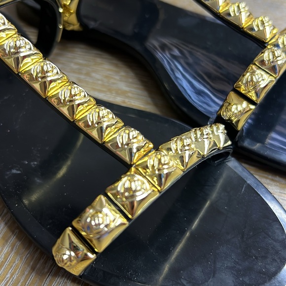 STUART WEITZMAN Jelrose Black Flat Sandals 5 - Picture 5 of 14